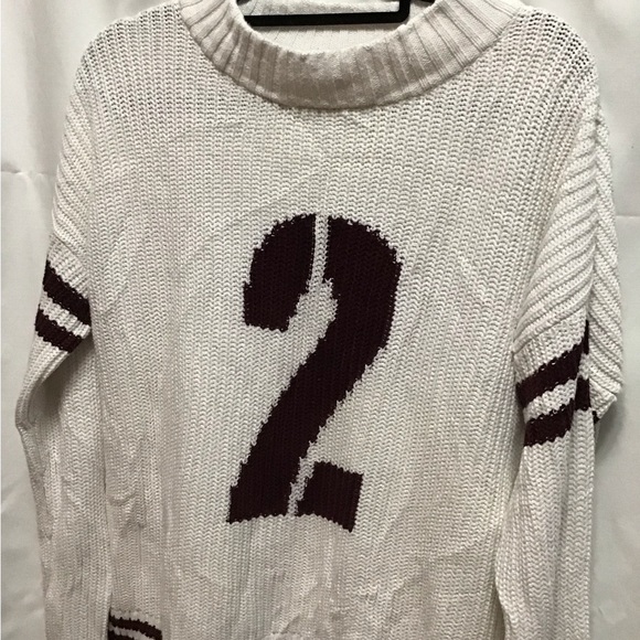 Hollister sweater - Picture 4 of 4